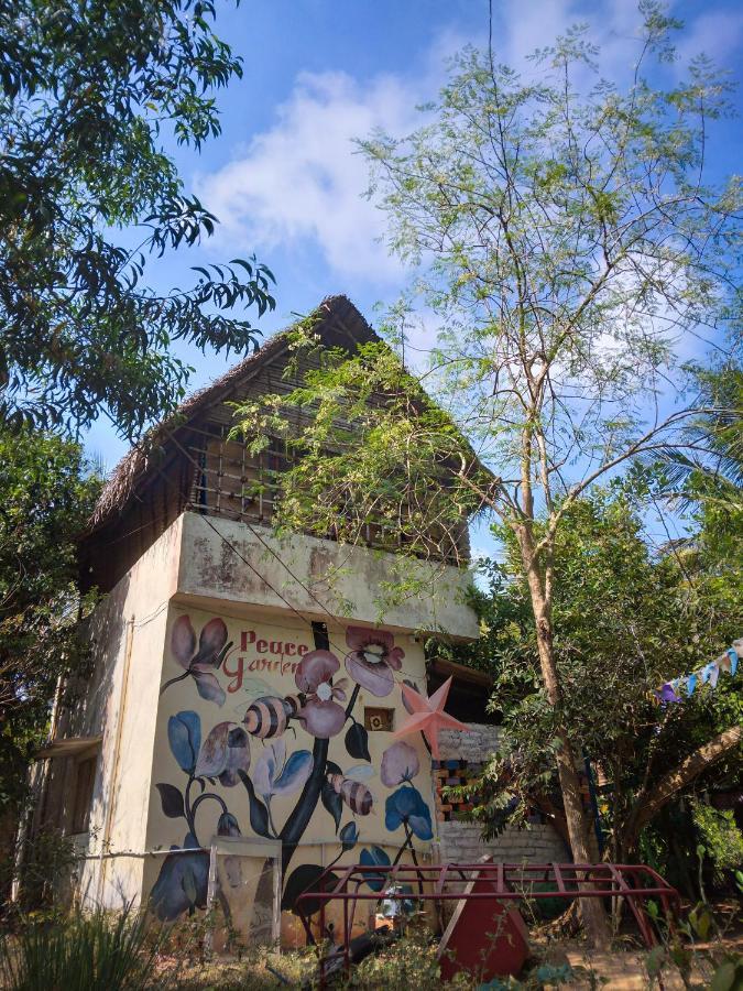 Peace Garden Hostel Auroville Ngoại thất bức ảnh